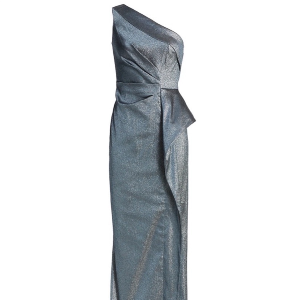 Gorgeous 1 shoulder gown